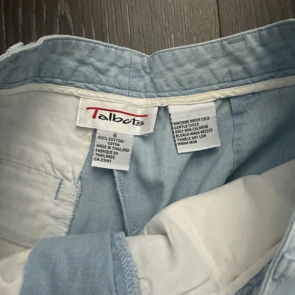 Vtg. Talbots High Rise Mom Jean Shorts Sz 6 Denim Flared Bermuda Preppy‎ Retro - Picture 2 of 7